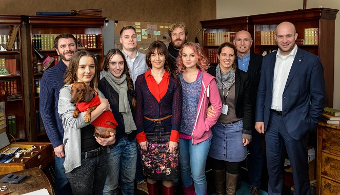 Wann endlich küsst Du mich? - Tournage - Alex Brendemühl, Marie Rosa Tietjen, Julia Ziesche, Luise von Finckh