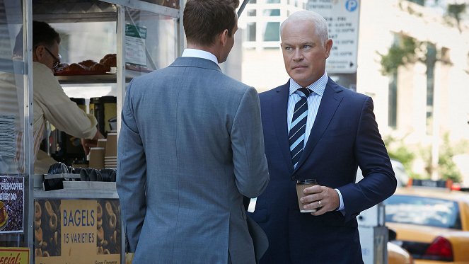 Suits - The Hand That Feeds You - Van film - Neal McDonough
