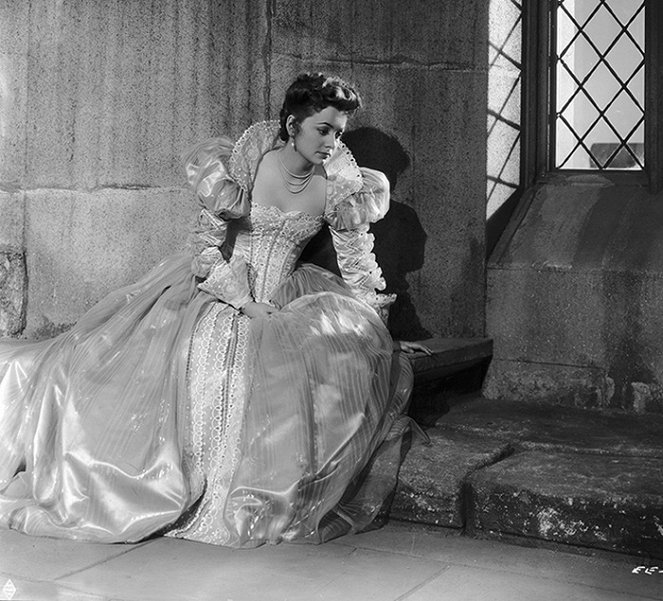 The Private Lives of Elizabeth and Essex - Do filme - Olivia de Havilland