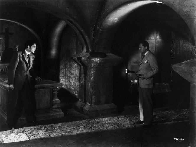 Sherlock Holmes: Gespenster im Schloss - Filmfotos - Basil Rathbone