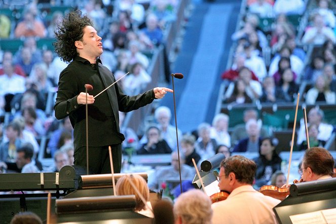 Eine Tangonacht aus der Hollywood Bowl - Z filmu - Gustavo Dudamel