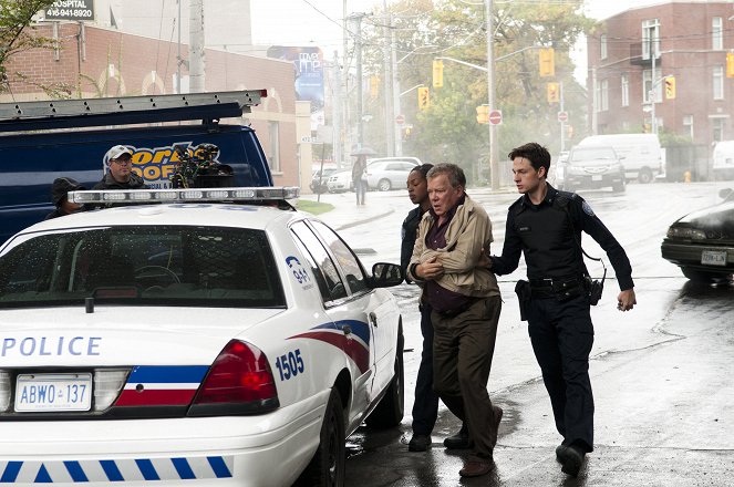 Rookie Blue - Season 3 - The First Day of the Rest of Your Life - Making of - William Shatner, Gregory Smith