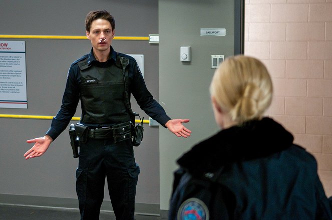 Rookie Blue - Every Man - Van film - Gregory Smith