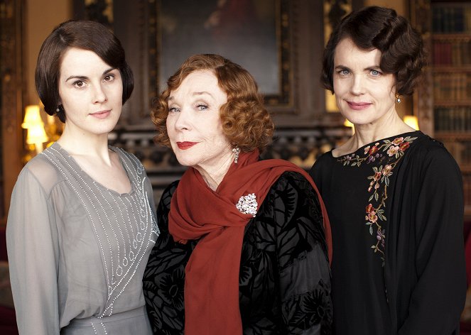Downton Abbey - Season 3 - Episode 2 - Promokuvat - Michelle Dockery, Shirley MacLaine, Elizabeth McGovern