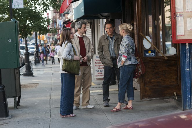 While We're Young - Van film - Maria Dizzia, Adam Horovitz, Ben Stiller, Naomi Watts