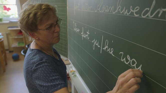 Wissenschaftsdoku - Das große Sprachensterben - Kuvat elokuvasta