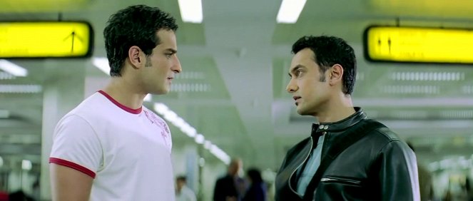 Dil Chahta Hai - Film - Saif Ali Khan, Aamir Khan