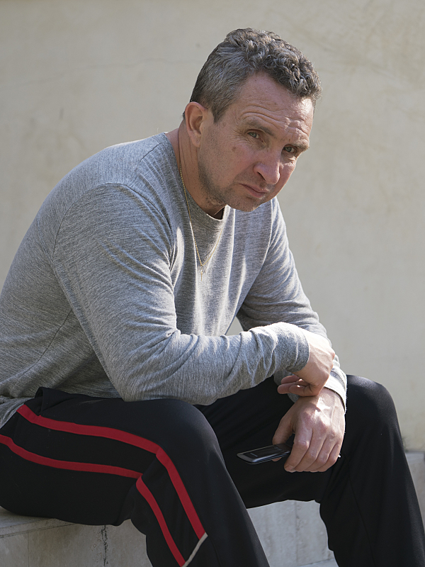 Ray Donovan - Season 4 - Lake Hollywood - Photos - Eddie Marsan