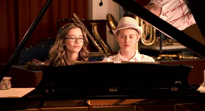 High School Musical 3 : Nos années lycée - Film - Olesya Rulin, Lucas Grabeel