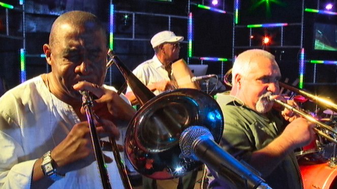 Kubas göttliche Rhythmen - Die afrikanischen Wurzeln von Salsa und Son - Kuvat elokuvasta