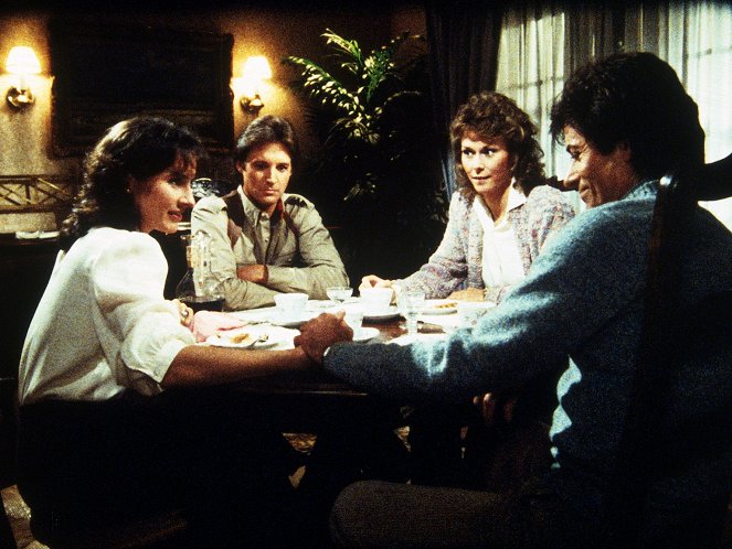 Agentin mit Herz - Remembrance of Things Past - Filmfotos - Bruce Boxleitner, Kate Jackson