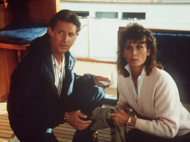 Scarecrow and Mrs. King - Flight to Freedom - Van film - Bruce Boxleitner, Kate Jackson