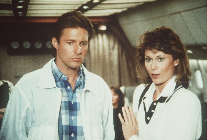 Scarecrow and Mrs. King - Three Little Spies - Filmfotók - Bruce Boxleitner, Kate Jackson