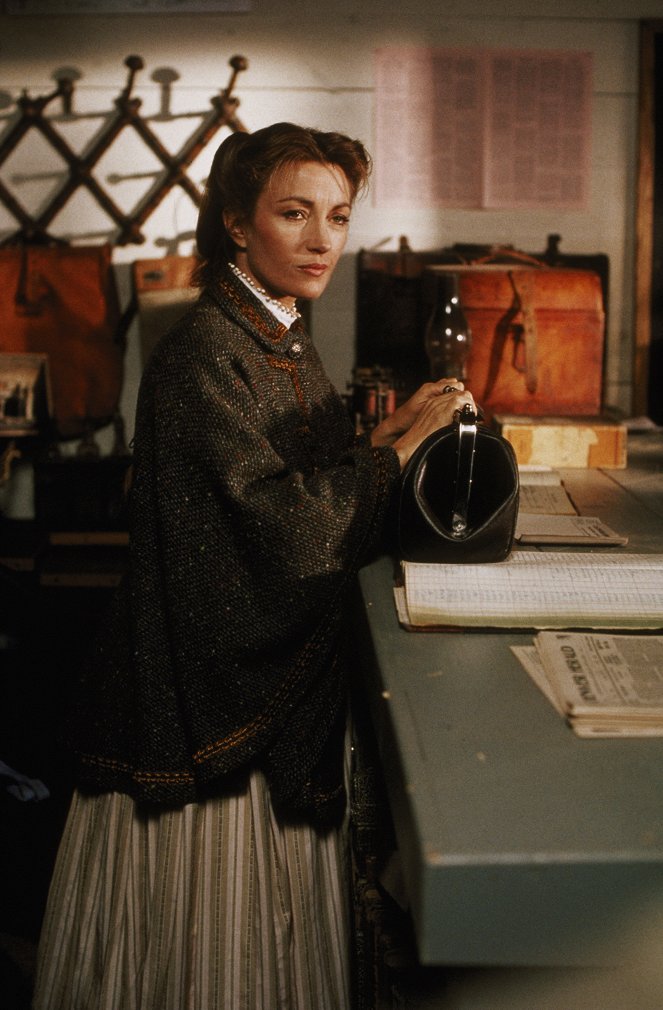 La doctora Quinn - Season 1 - De la película - Jane Seymour