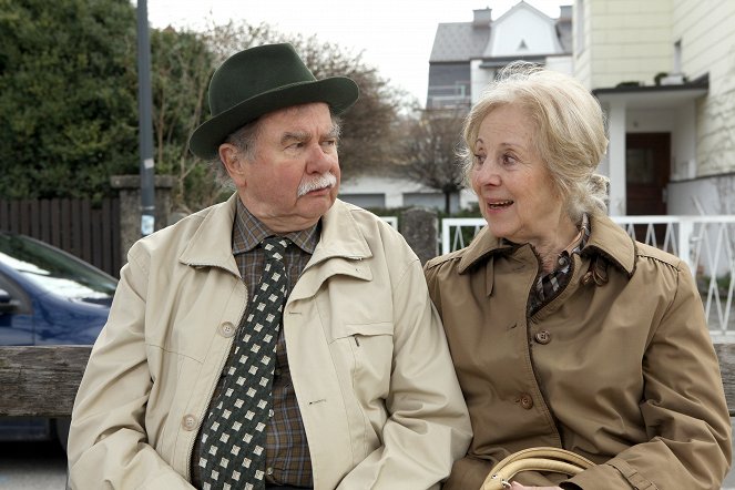 Oben ohne - Der Würger - Filmfotos - Ernst Konarek, Bibiana Zeller