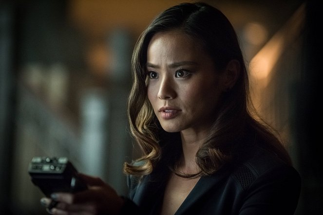 Gotham - Season 3 - Mad City: Better to Reign in Hell... - Photos - Jamie Chung