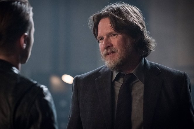 Gotham - Season 3 - Mad City: Better to Reign in Hell... - Photos - Donal Logue