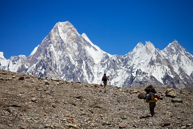 K2 a neviditelní pěšáci - Z filmu
