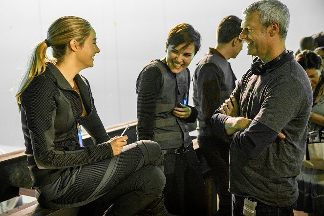 Die Bestimmung - Divergent - Dreharbeiten - Shailene Woodley, Veronica Roth, Neil Burger