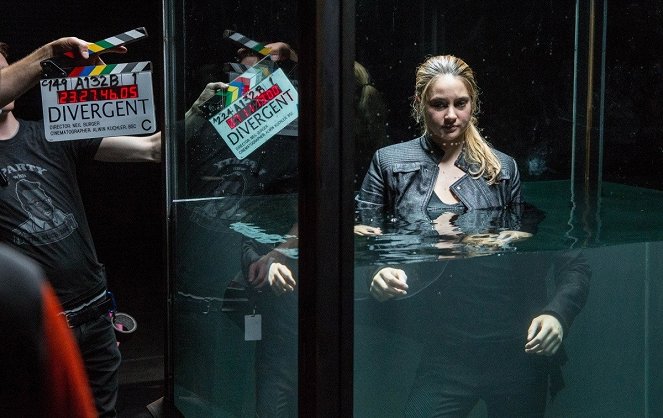 Divergent - Outolintu - Kuvat kuvauksista - Shailene Woodley