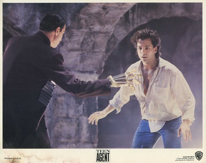 If Looks Could Kill - Lobby Cards