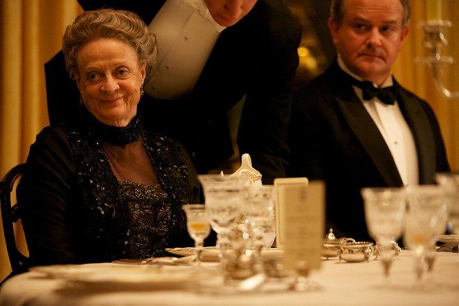 Downton Abbey - Season 3 - Veränderungen - Filmfotos - Maggie Smith