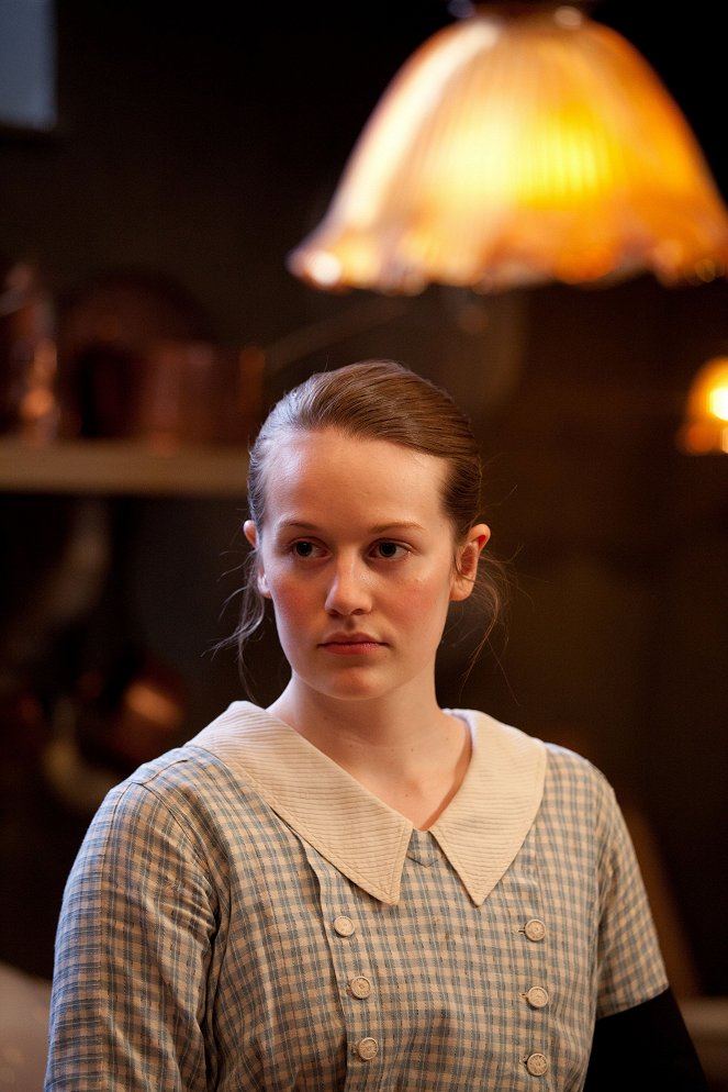 Downton Abbey - Episode 6 - Photos - Cara Theobold