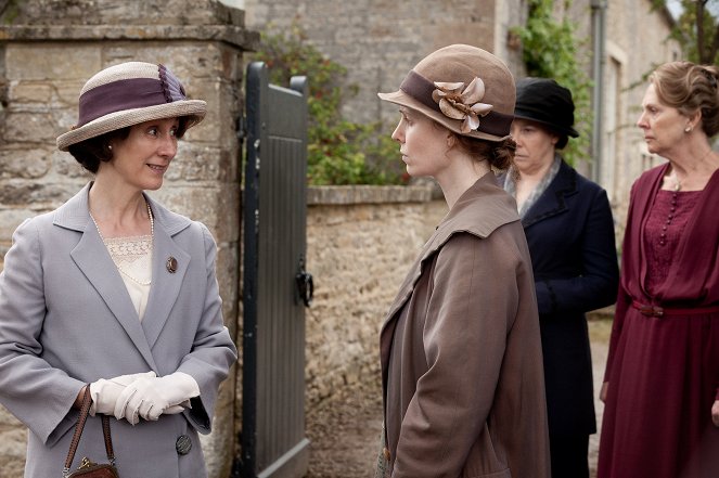 Downton Abbey - Flucht nach Downton - Filmfotos - Christine Mackie, Amy Nuttall