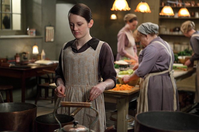 Downton Abbey - Season 3 - Episode 4 - Filmfotók - Sophie McShera
