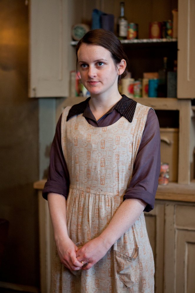 Downton Abbey - Season 3 - Flucht nach Downton - Filmfotos - Sophie McShera