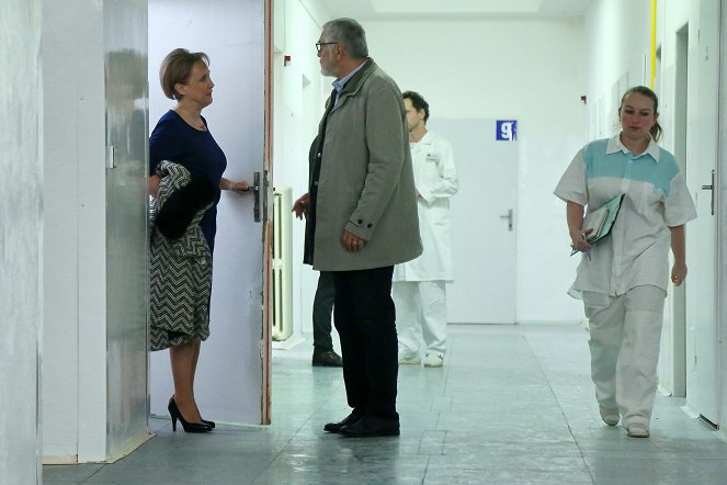 Mordparta - Nadvláda - De la película - Milena Steinmasslová, Jiří Bartoška