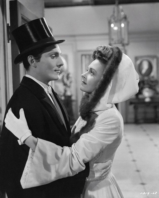The Picture of Dorian Gray - Photos - Hurd Hatfield, Donna Reed