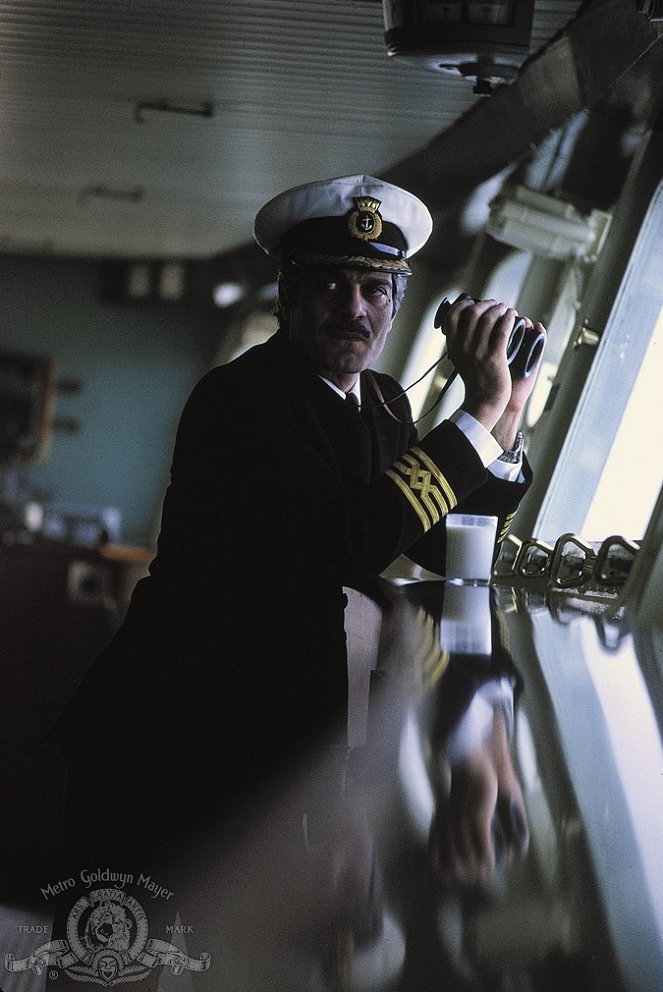 Terreur sur le Britannic - Film - Omar Sharif