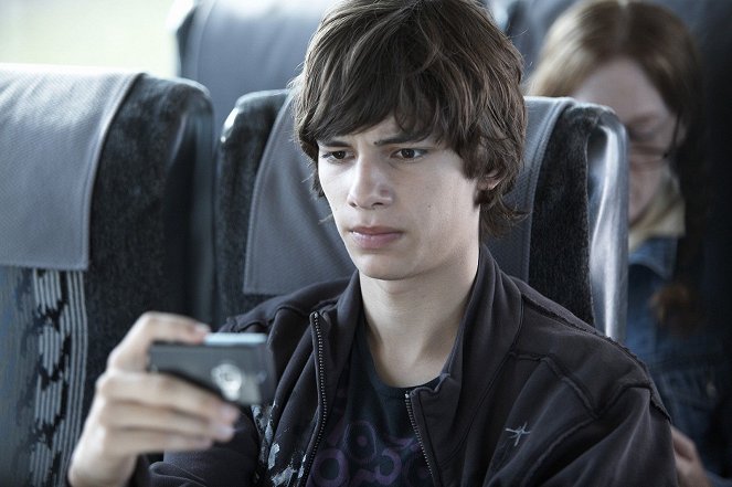 Adoration - Kuvat elokuvasta - Devon Bostick