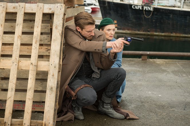 Legends of Tomorrow - Out of Time - Photos - Arthur Darvill