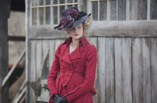 Poldark - Episode 3 - Filmfotos - Gabriella Wilde