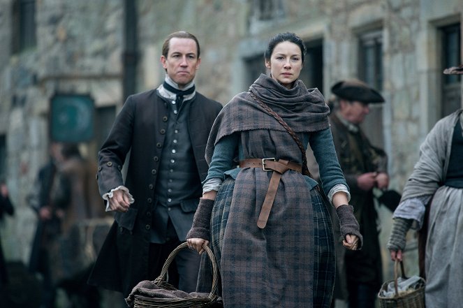 Outlander - Die Highland-Saga - Schmerz - Filmfotos - Tobias Menzies, Caitríona Balfe