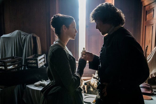 Outlander - Season 2 - Libélula em âmbar - Do filme - Caitríona Balfe, Sam Heughan