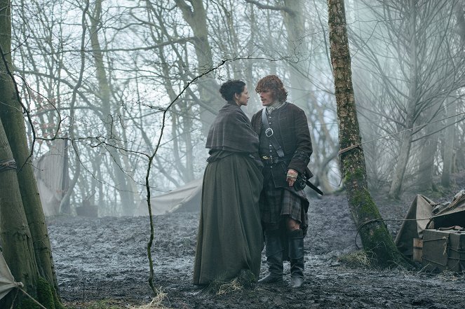 Outlander - Season 2 - Dragonfly in Amber - Photos - Caitríona Balfe, Sam Heughan