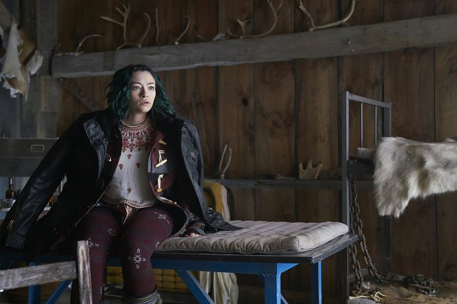 Dark Matter - Wish I'd Spaced You When I Had the Chance - Photos - Jodelle Ferland