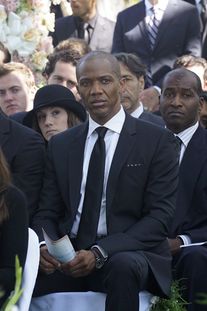 Notorious - The Perp Walk - Photos - J. August Richards