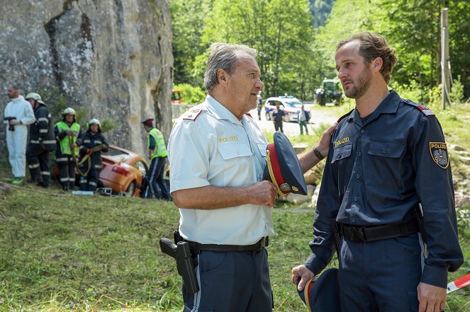 Vraždy v Pregau - Der Fehler - Z filmu - Wolfram Berger, Maximilian Brückner