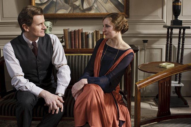 Downton Abbey - Episode 2 - Photos - Charles Edwards, Laura Carmichael