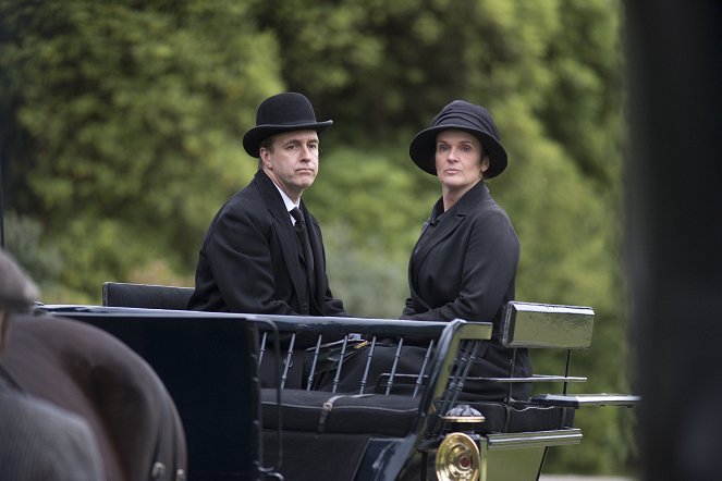 Downton Abbey - Season 3 - Utazás a Skót-felföldre - Filmfotók - Kevin Doyle, Siobhan Finneran