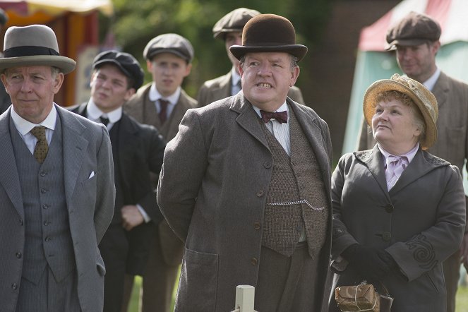 Downton Abbey - Season 3 - Utazás a Skót-felföldre - Filmfotók - Lesley Nicol