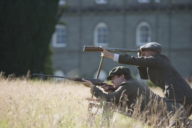 Downton Abbey - Season 3 - A Journey to the Highlands - Photos - Dan Stevens