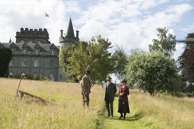 Downton Abbey - Season 3 - A Journey to the Highlands - Photos