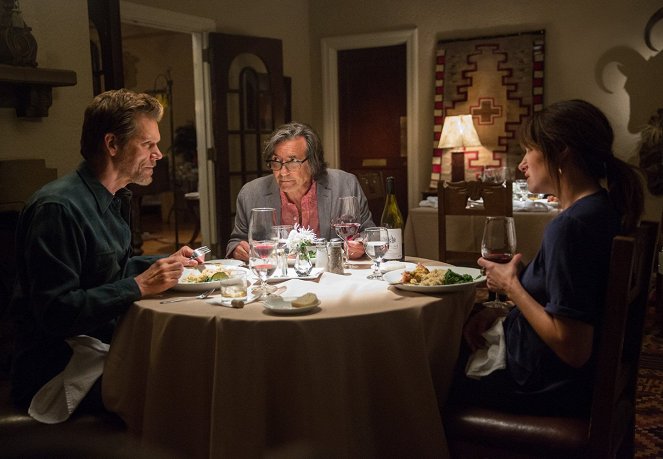 I Love Dick - Filmfotos - Kevin Bacon, Griffin Dunne, Kathryn Hahn