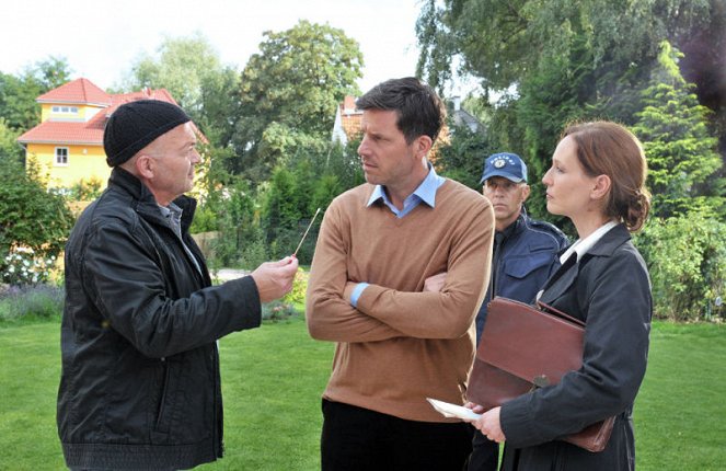 Ein starkes Team - Der Freitagsmann - Photos - Florian Martens, Tim Bergmann, Beate Maes