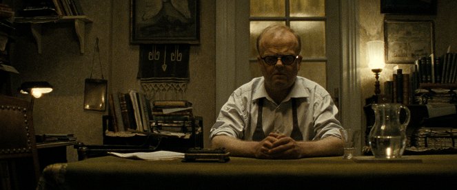 Operação Antropoide - Do filme - Toby Jones